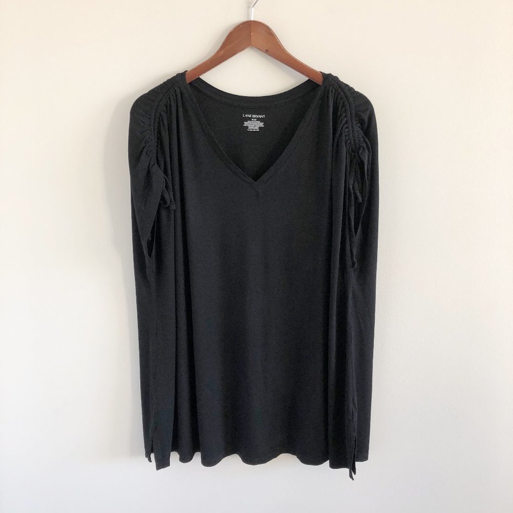 Lane Bryant Ruched Shoulder V-Neck Black Top 26 - 28 - Picture 1 of 6